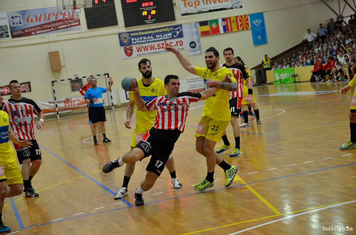 •  Fotó: Barabas Akos