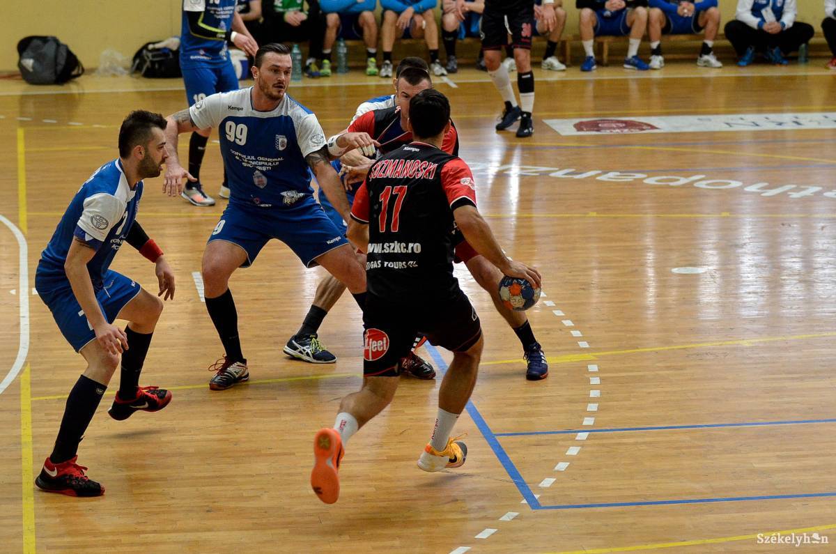 •  Fotó: Barabás Ákos