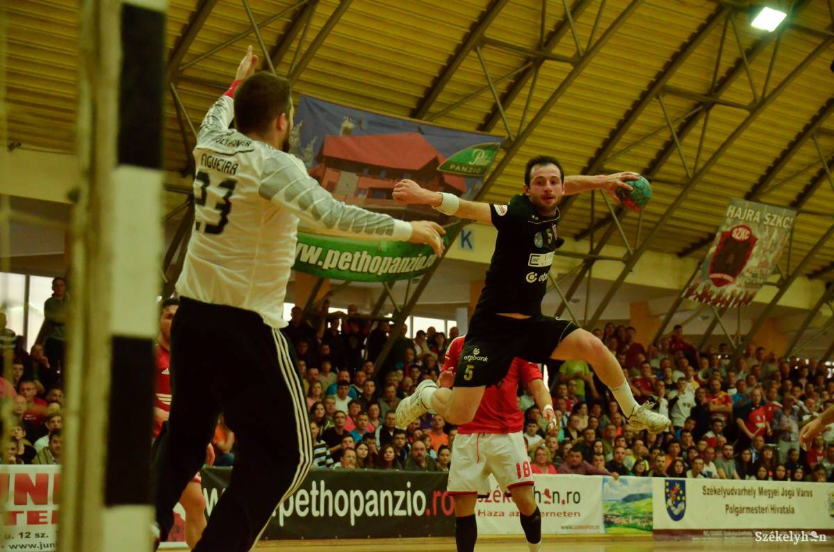 •  Fotó: Barabás Ákos