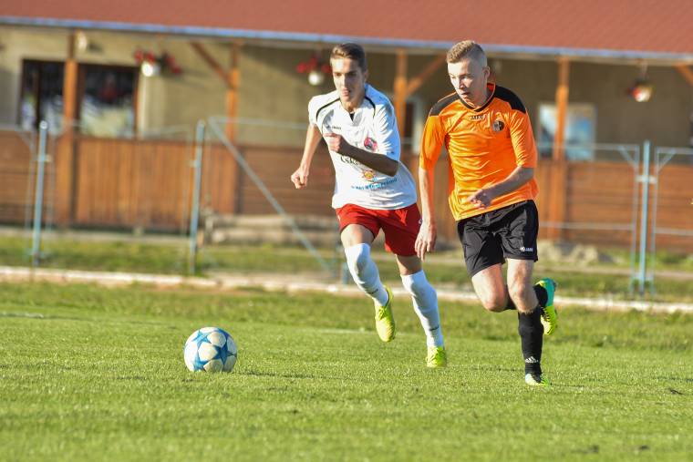 Fiatal, átalakított keret az SZFC-nél