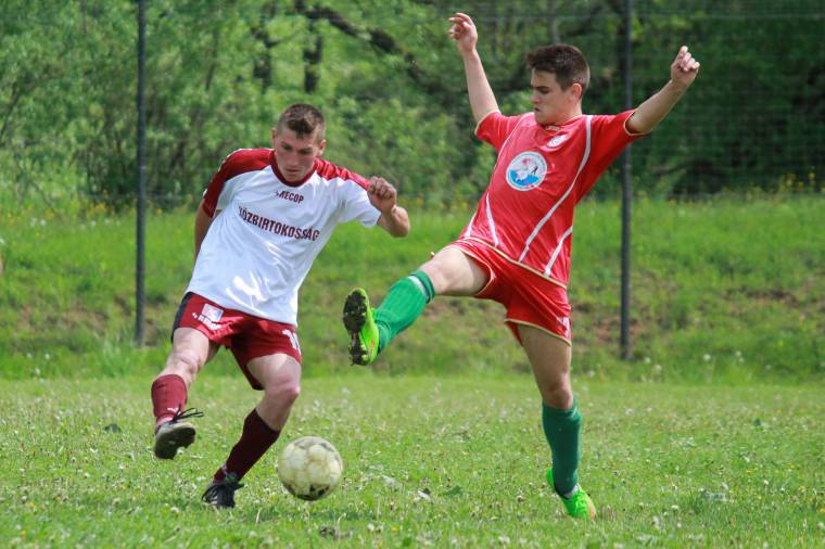 Agyagfalva feljutott az A csoportba