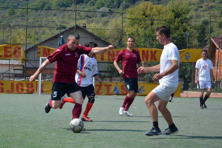 Kiszámíthatatlanok győzelme az ünnepi focitornán
