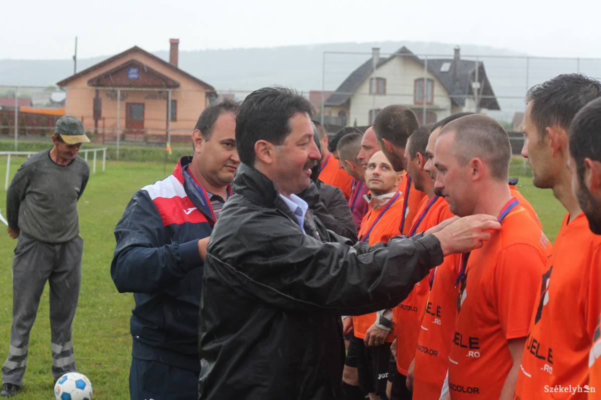 &bullet;  Fotó: Pál Árpád