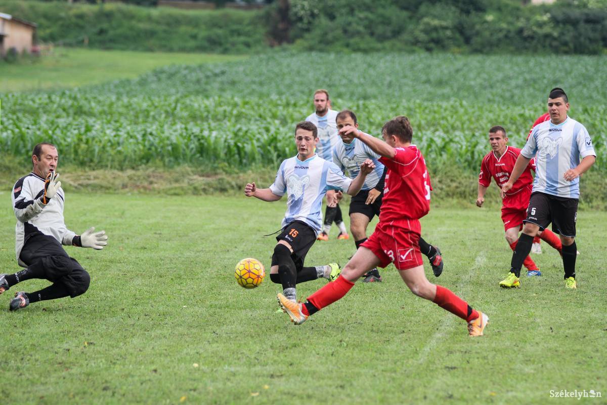 &bullet;  Fotó: Pál Árpád