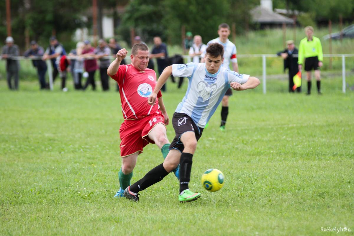 &bullet;  Fotó: Pál Árpád