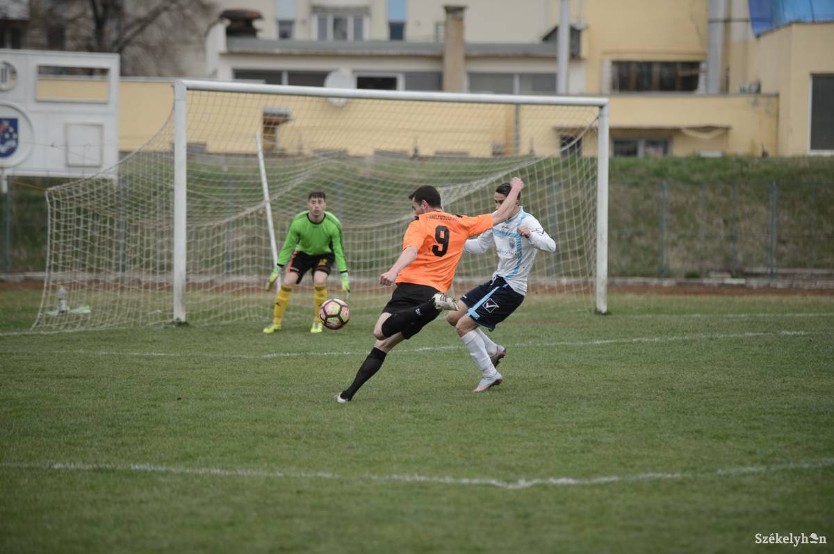 •  Fotó: Barabás Ákos