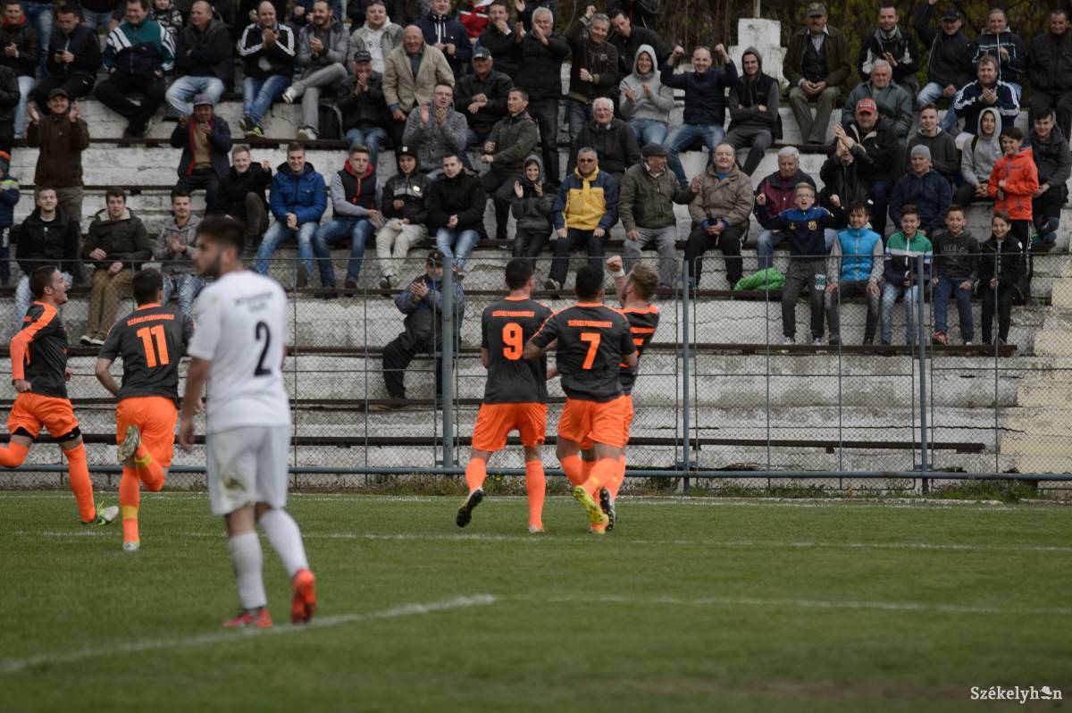 •  Fotó: Barabás Ákos