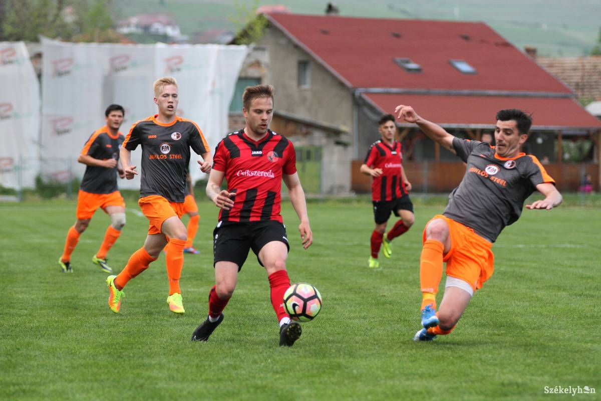 &bullet;  Fotó: Pál Árpád