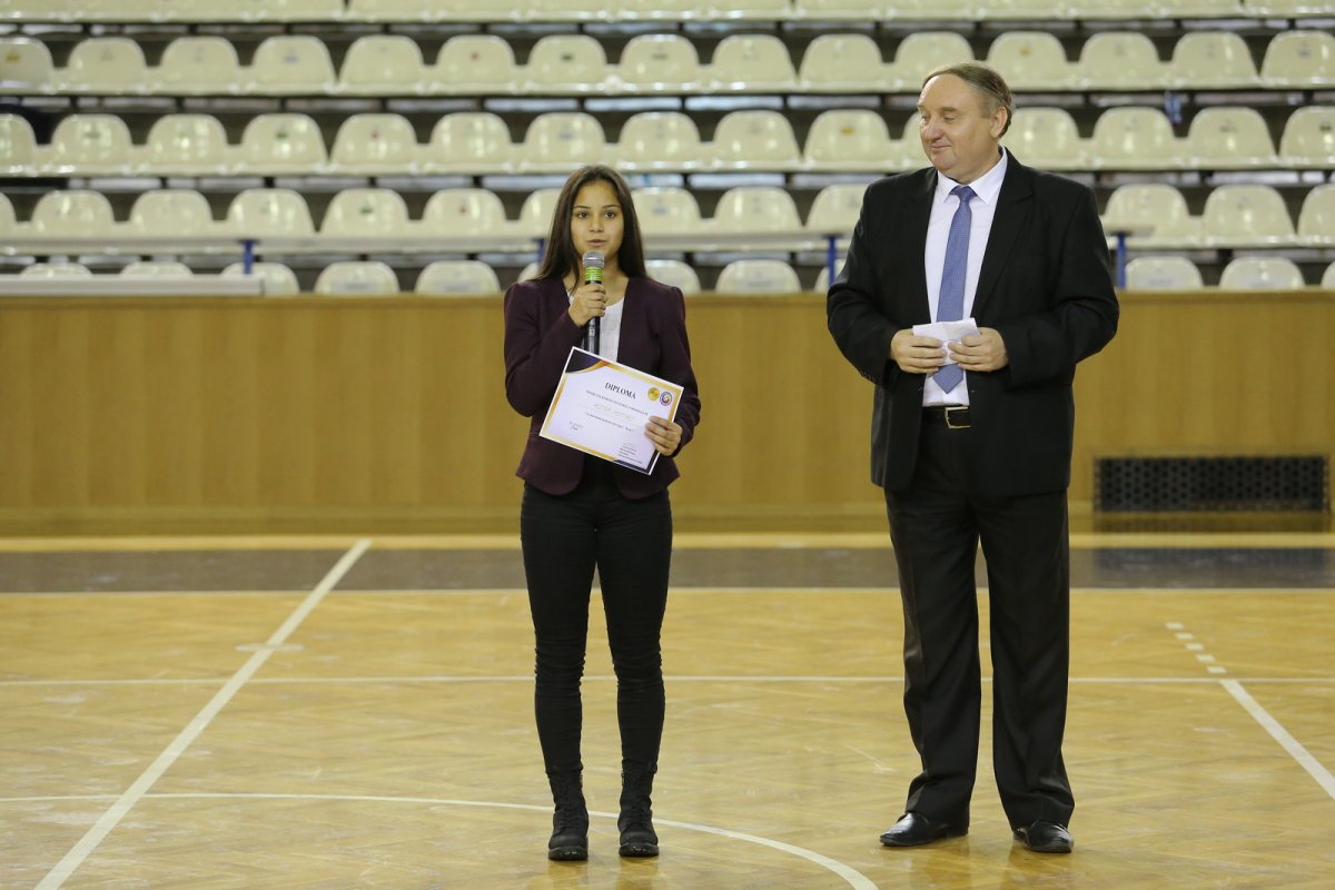 Mitri Rita megköszönte az elismerést •  Fotó: FRF/Mircea Roșca
