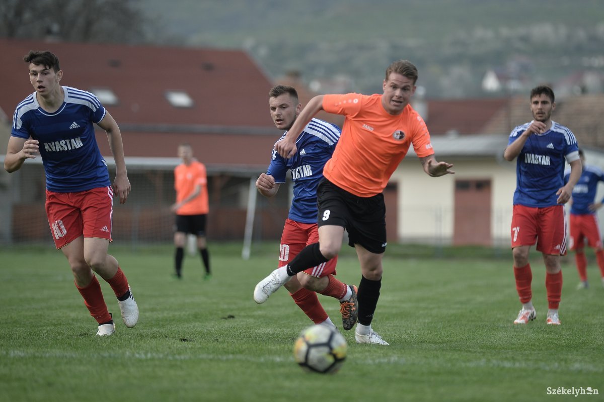 &bullet;  Fotó: Barabás Ákos