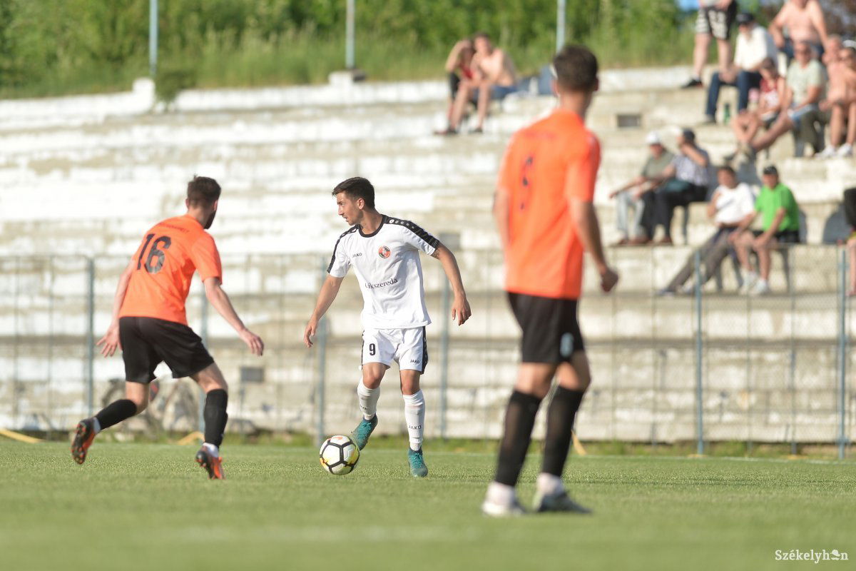 •  Fotó: Barabás Ákos