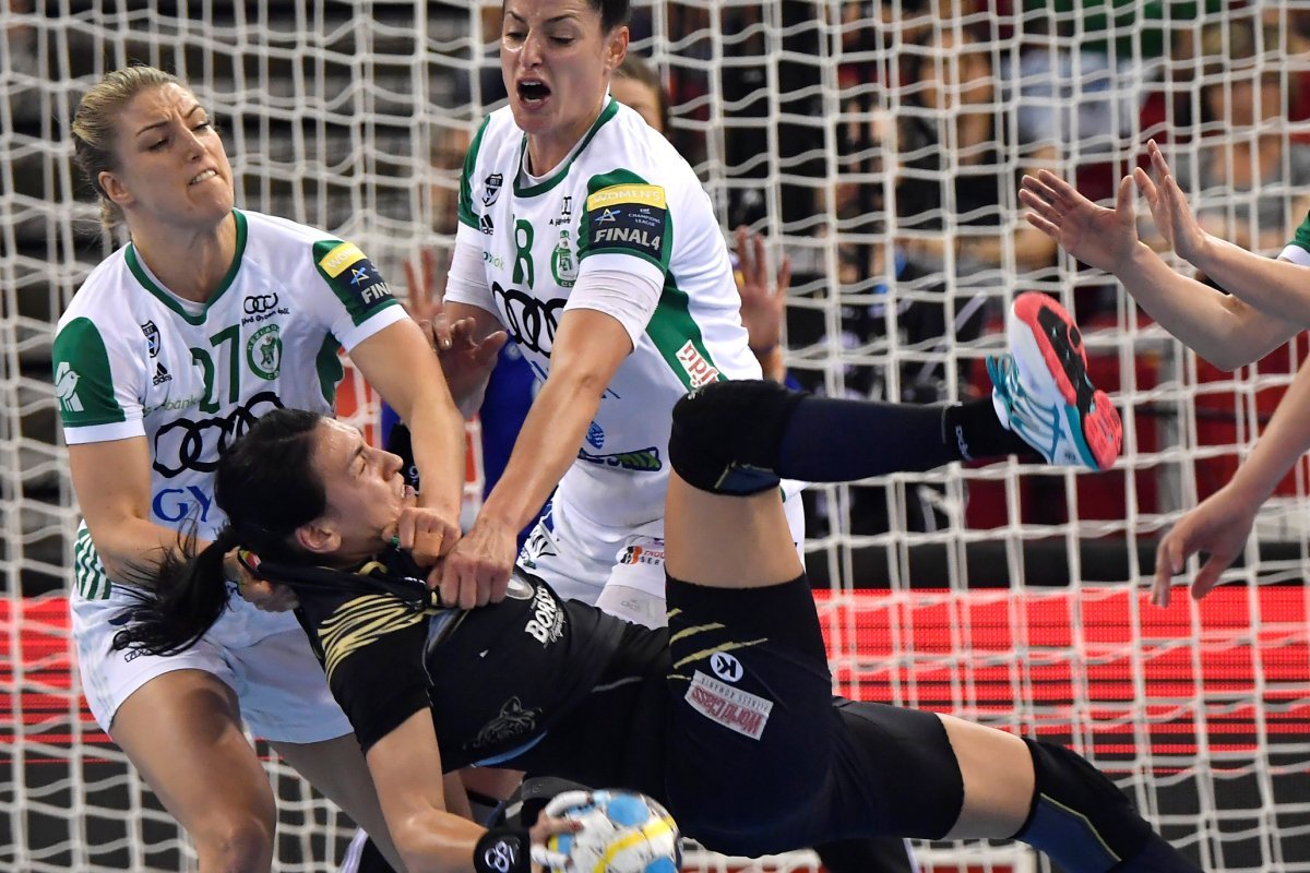 &bullet;  Fotó: Illyés Tibor • Forrás: MTI