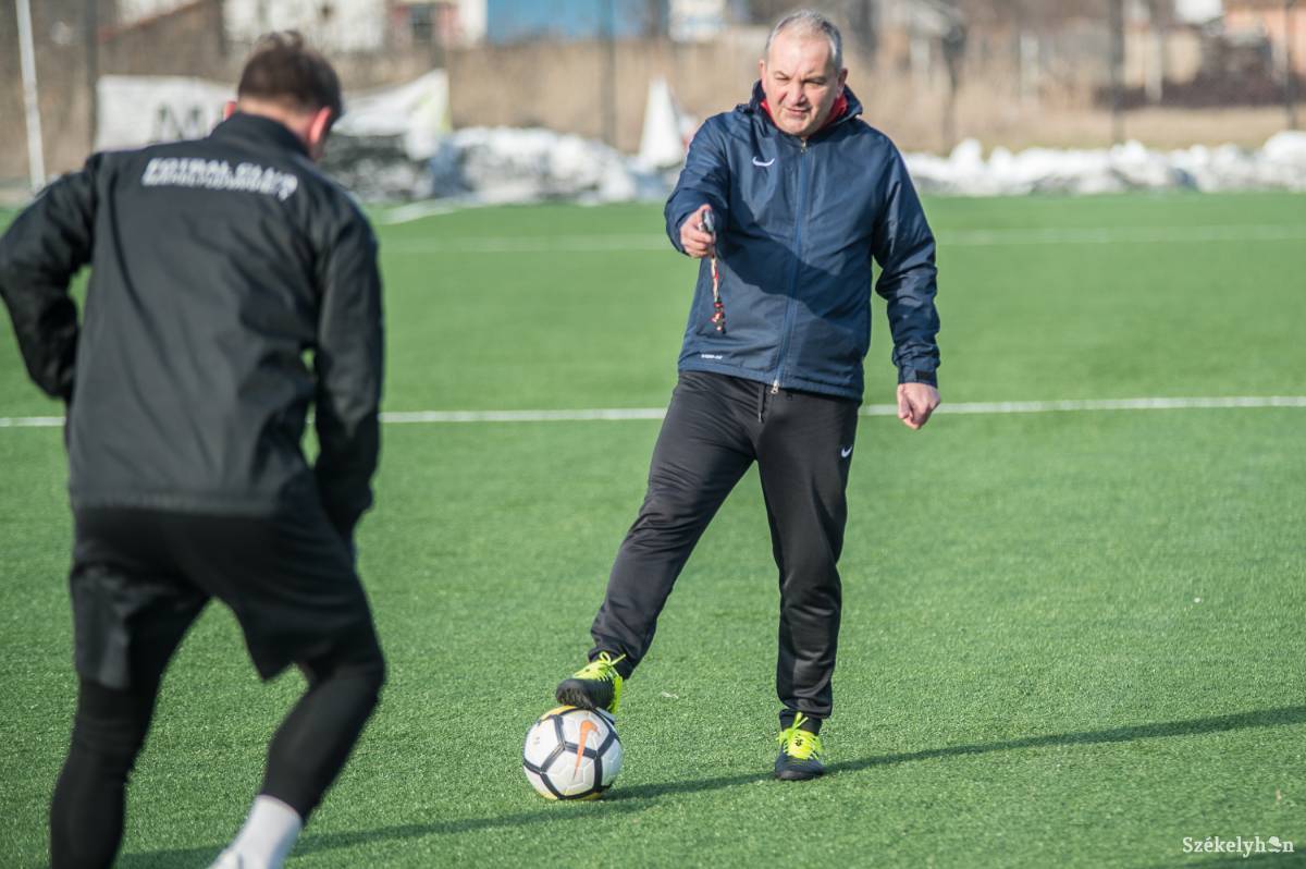 Mészáros Alpár marad az edző. Archív •  Fotó: Barabás Ákos
