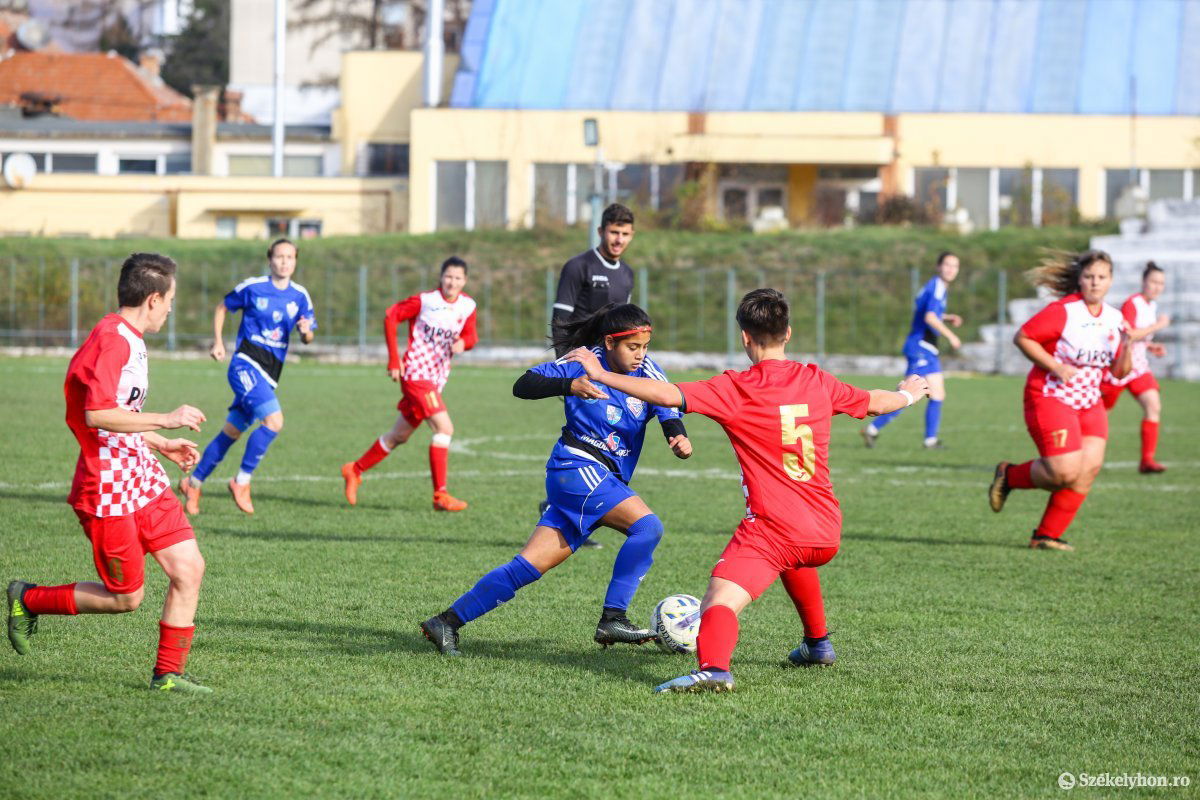 •  Fotó: Erdély Bálint Előd