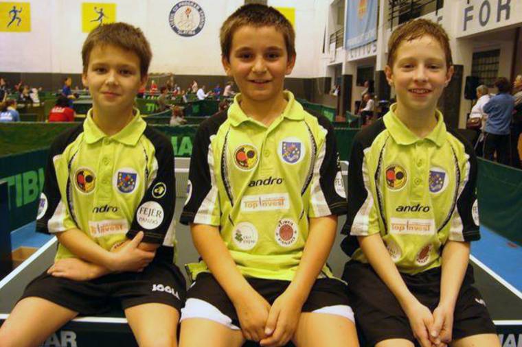 Maratoni versenyen vettek részt az újonc asztaliteniszezők