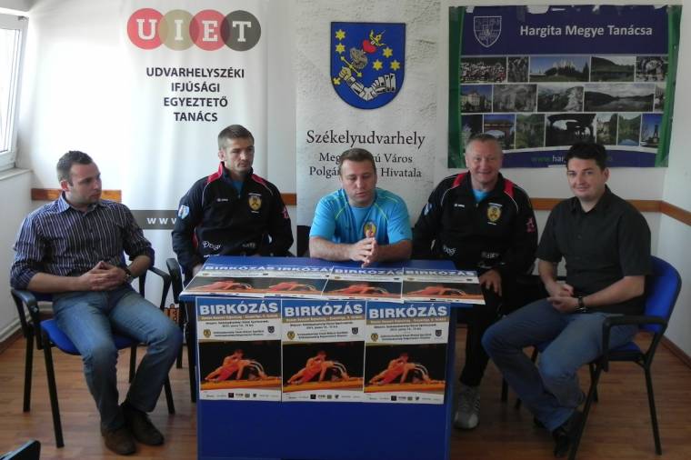 Szokjunk vissza a birkózásra!