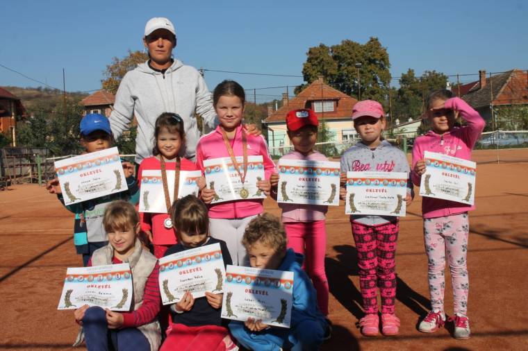Négyen jutottak be az országos döntőbe