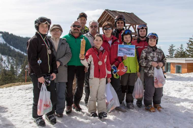 Remek hangulat volt a családi síversenyen
