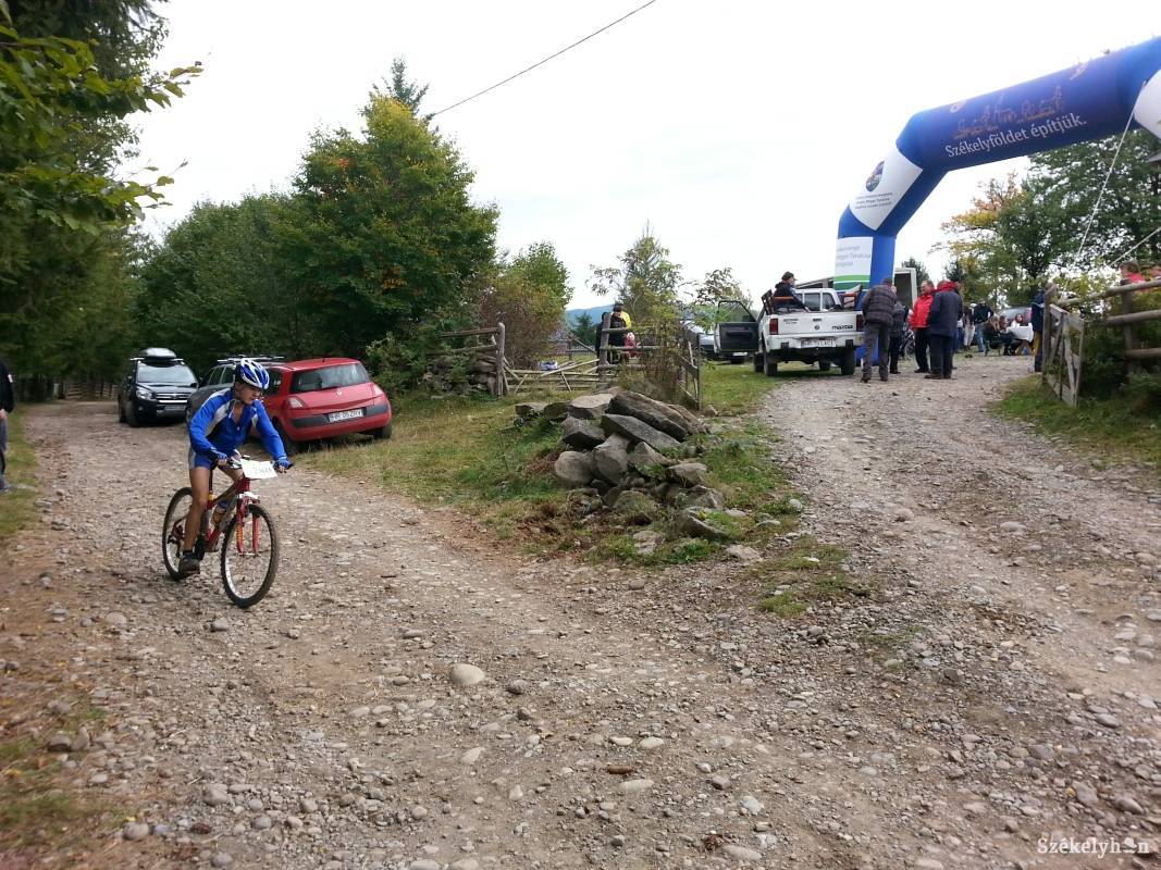 &bullet;  Fotó: Pál Gábor