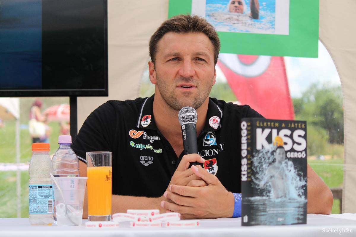 Kiss Gergely 2014-ben megjelent, Életem a játék című önéletrajzi könyve végigköveti a világklasszis pólós életének főbb állomásait •  Fotó: Pál Árpád