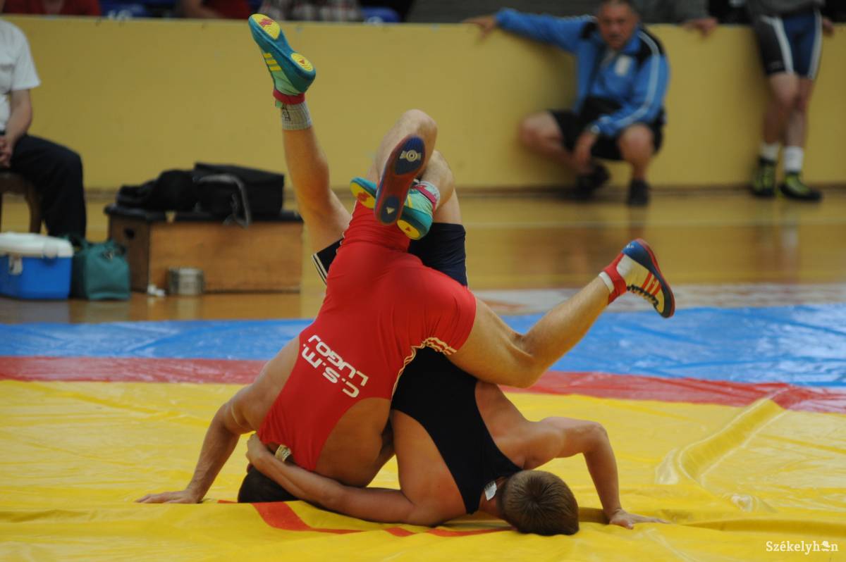 &bullet;  Fotó: Thomas Campean