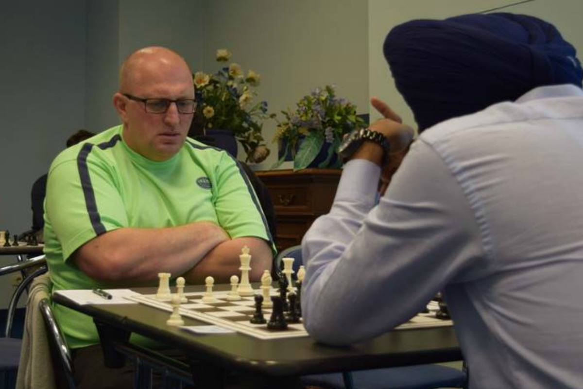 Sándor Levente három évvel ezelőtt indította el a Korondi Kerámia Kupa sakkversenyt &bullet;  Fotó: Sándor Levente Facebook oldala