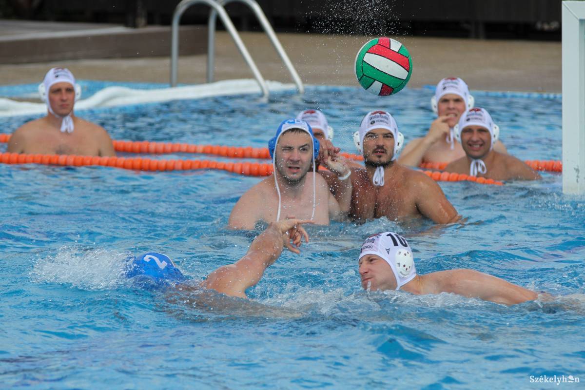 &bullet;  Fotó: Pál Árpád