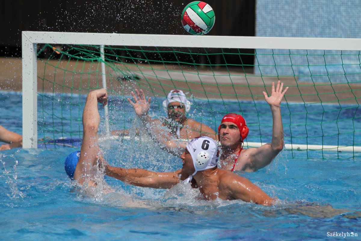 &bullet;  Fotó: Pál Árpád