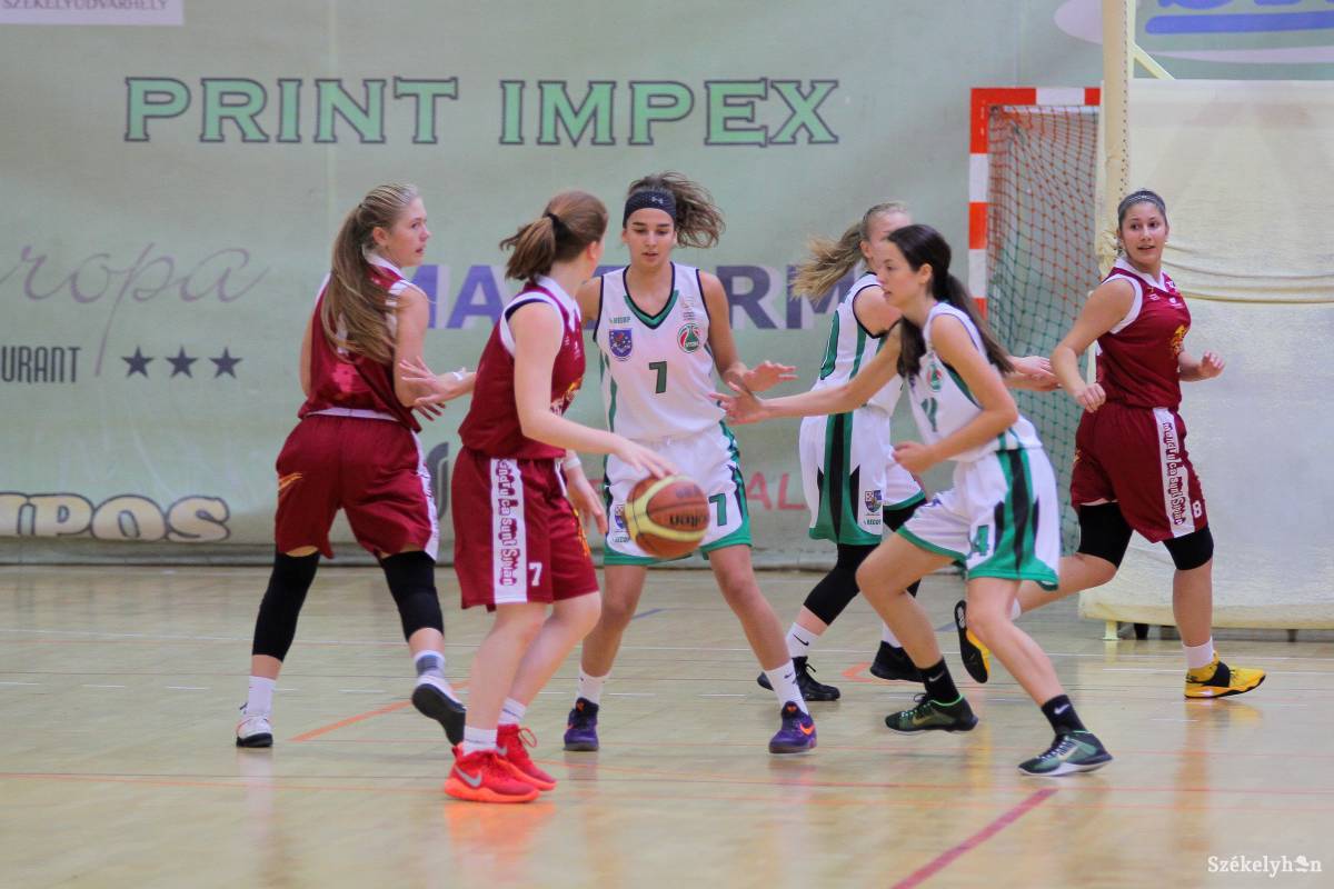 &bullet;  Fotó: Pál Árpád