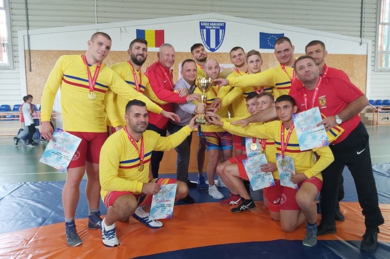 Tarolt a székely összefogás: első aranyérem a felnőtt birkózó-csapatbajnokságban