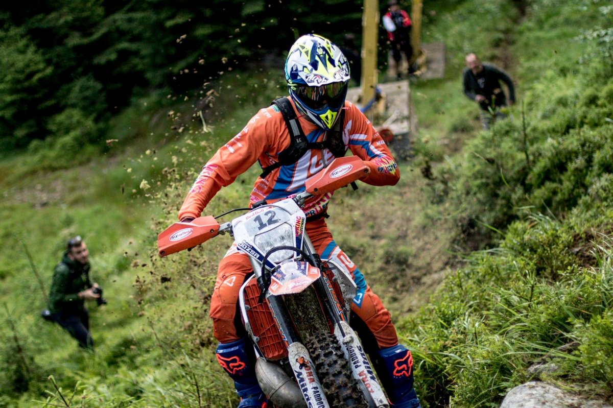 &bullet;  Fotó: Szabó Attila