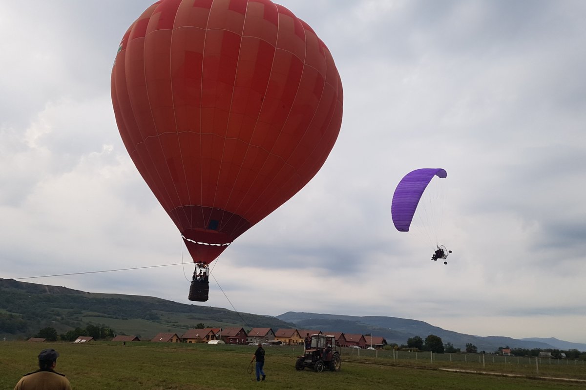 &bullet;  Fotó: Aviators Sportklub