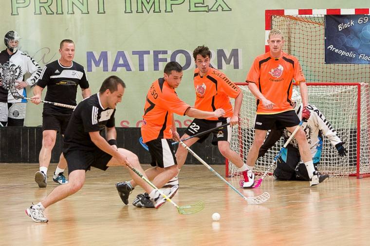 A FloorBulls nyerte a 2. Erdélyi Floorball Kupát