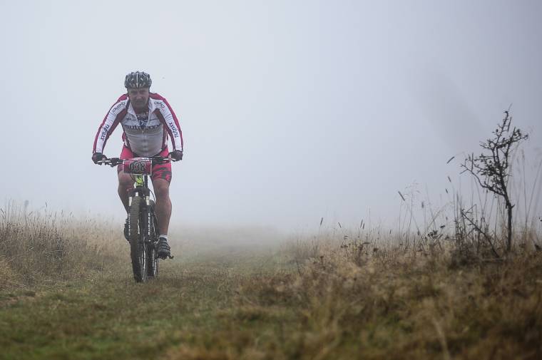 Mindennel megküzdöttek a hegyikerékpár-maratonon