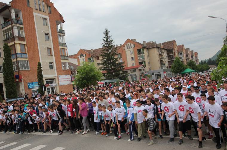 Közel ezerötszázan szaladtak szombaton