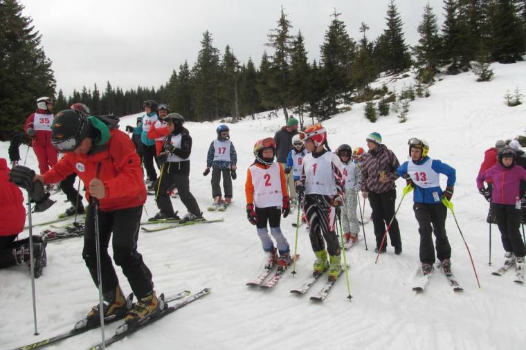 Szuper Vadmotoros-győzelem a városi síbajnokság első fordulóján
