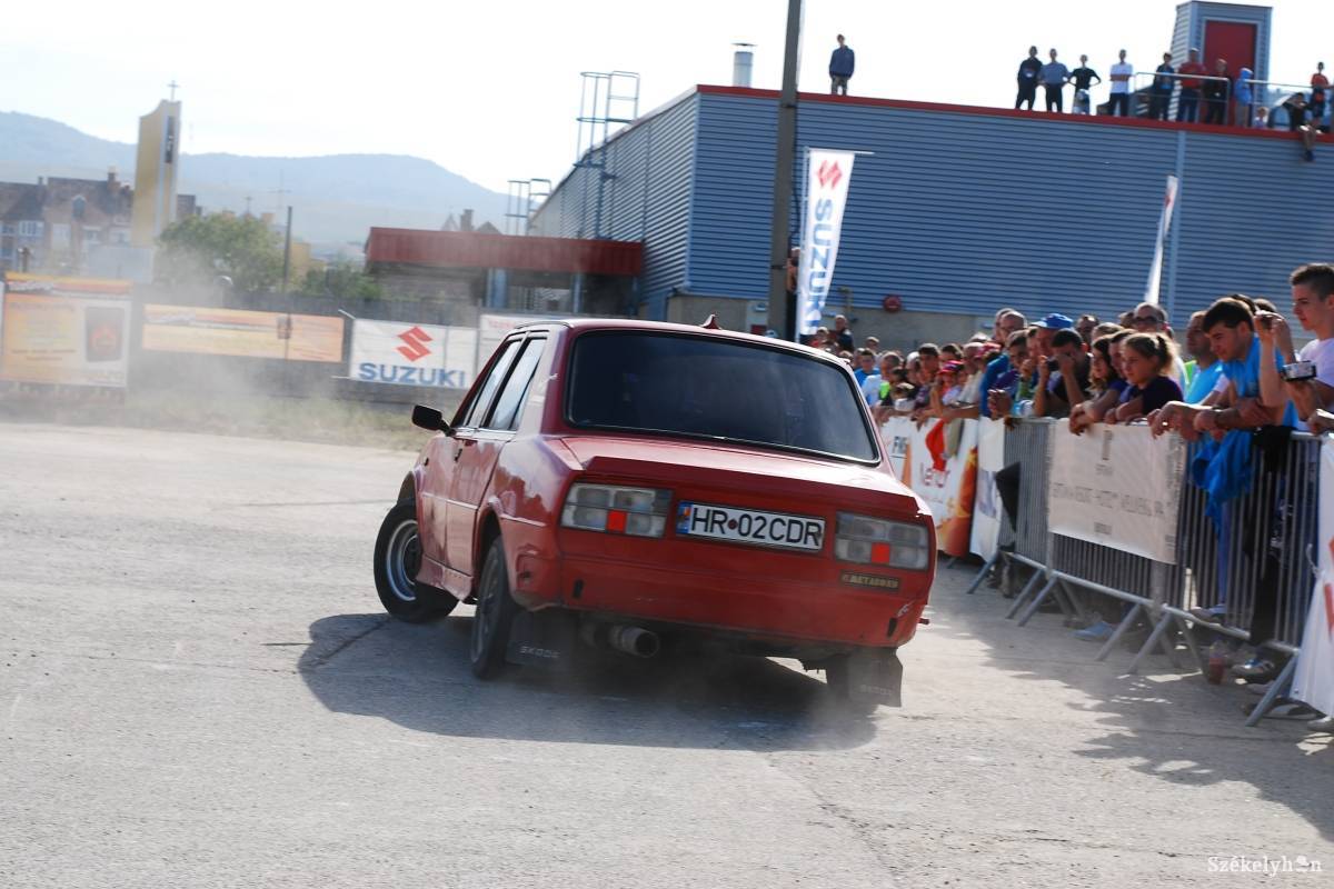 &bullet;  Fotó: Sándor Botond László