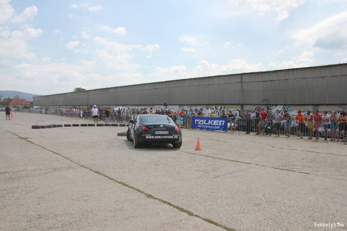 &bullet;  Fotó: Pál Gábor