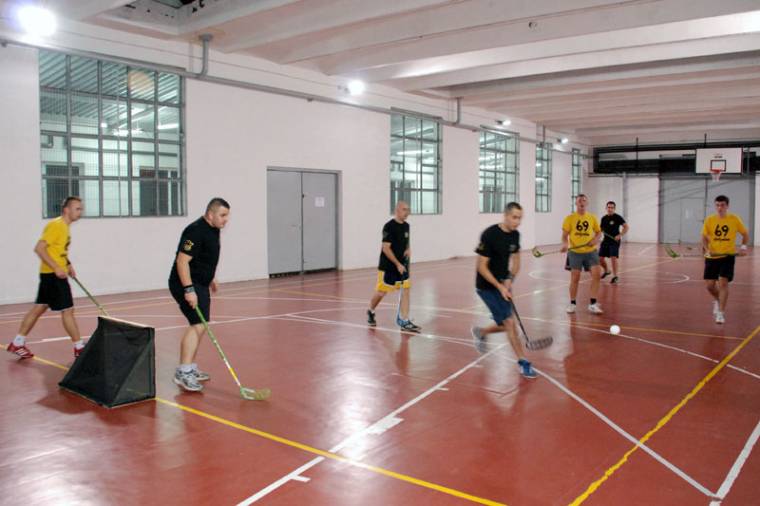 Floorballbajnokság lesz a hétvégén