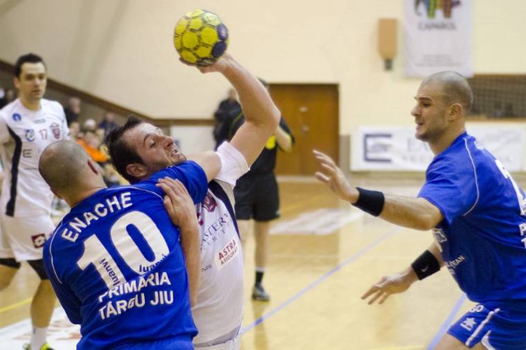 SZKC: két győzelem, egy vereség