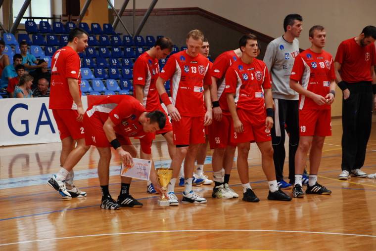 SZKC: himnusz- és kabalafigura-pályázat