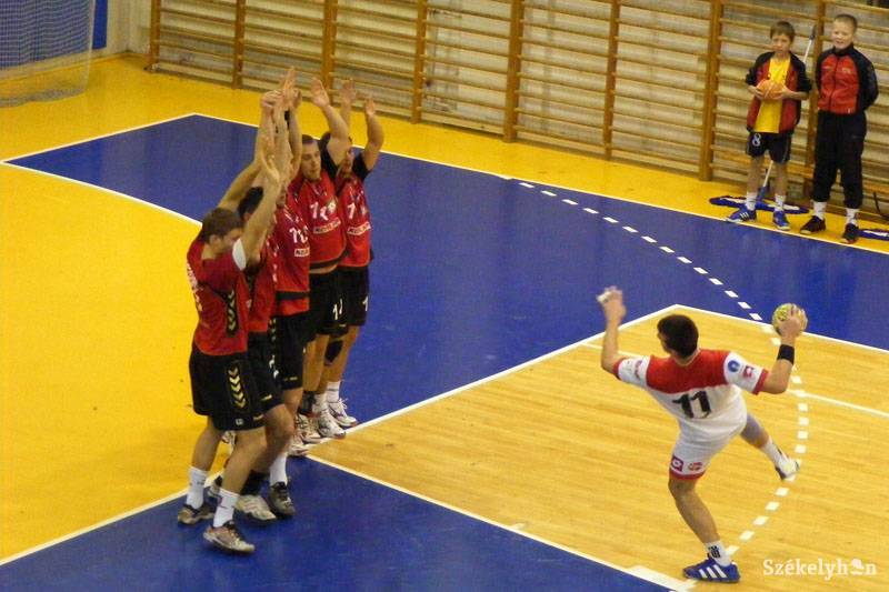•  Fotó: Józsa Csongor
