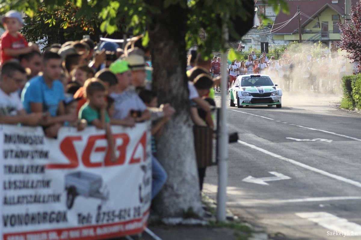 &bullet;  Fotó: Pál Árpád