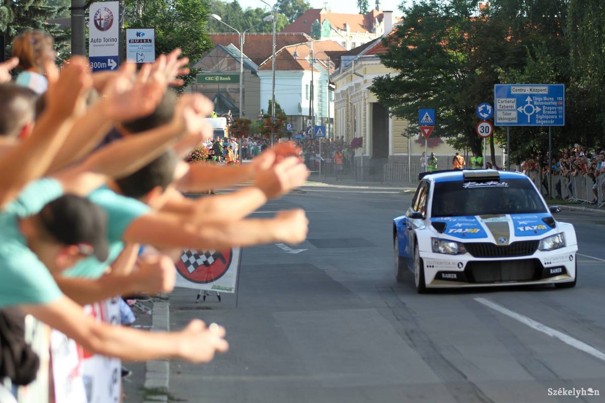 &bullet;  Fotó: Pál Árpád