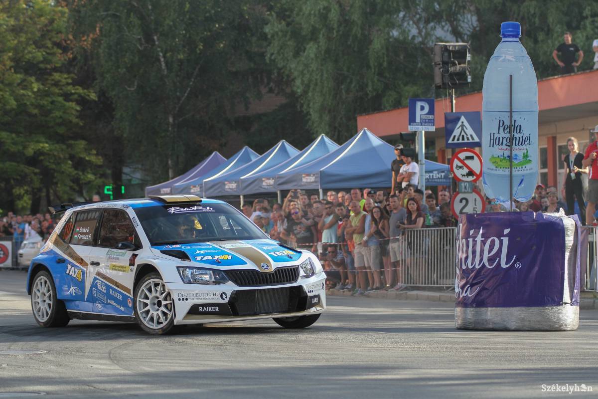 &bullet;  Fotó: Pál Árpád