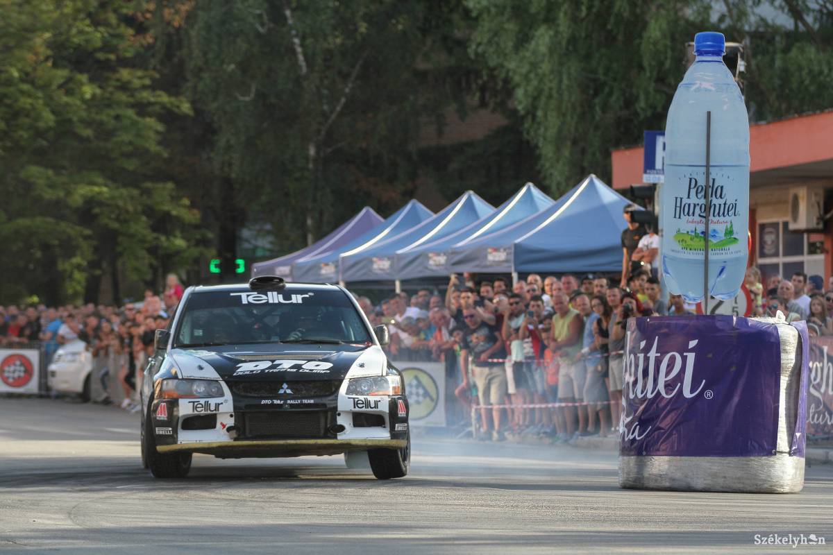 &bullet;  Fotó: Pál Árpád