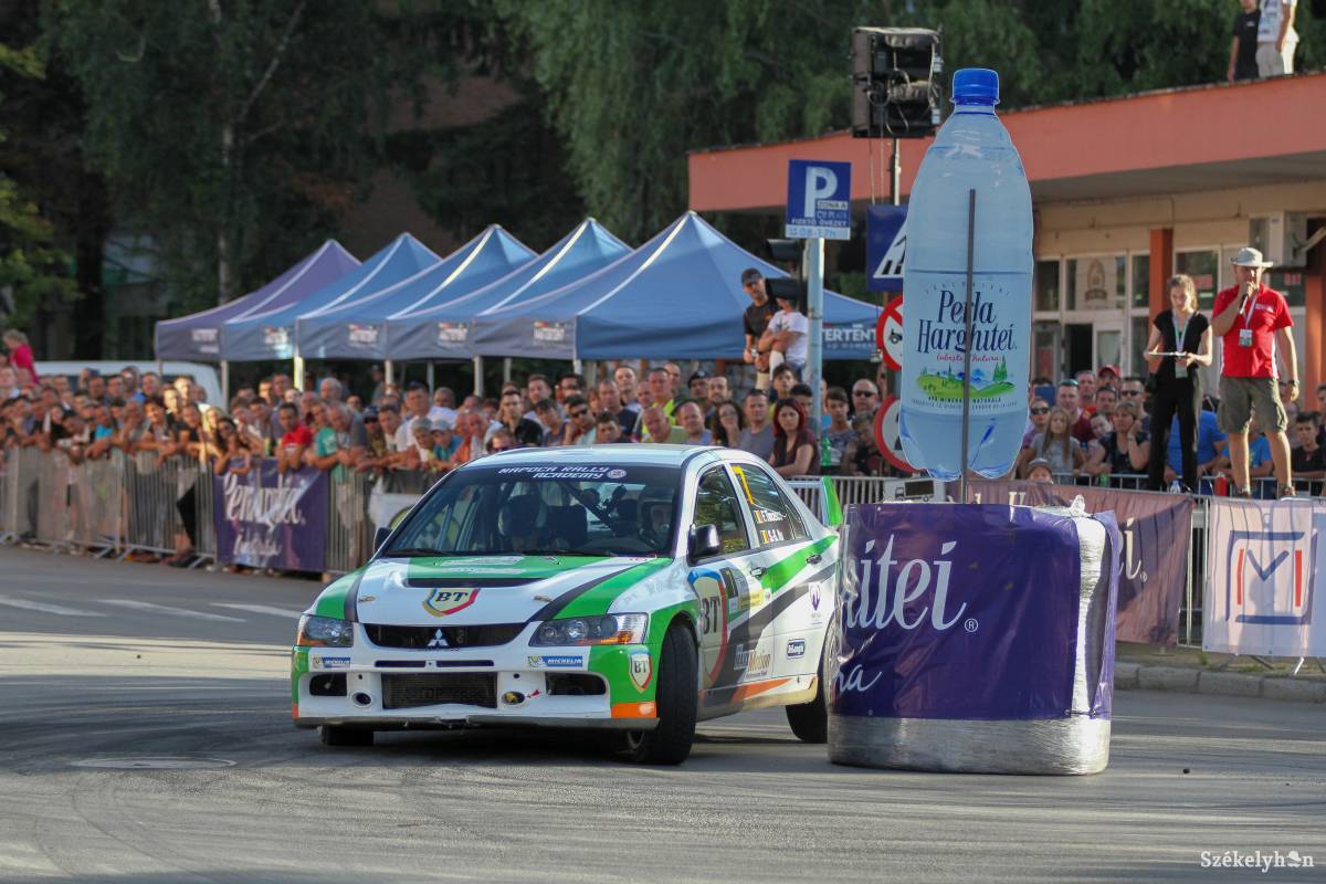 &bullet;  Fotó: Pál Árpád