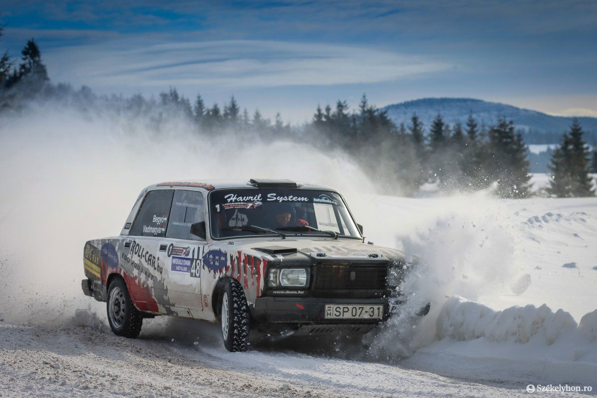 &bullet;  Fotó: RallyPhoto Hunterts