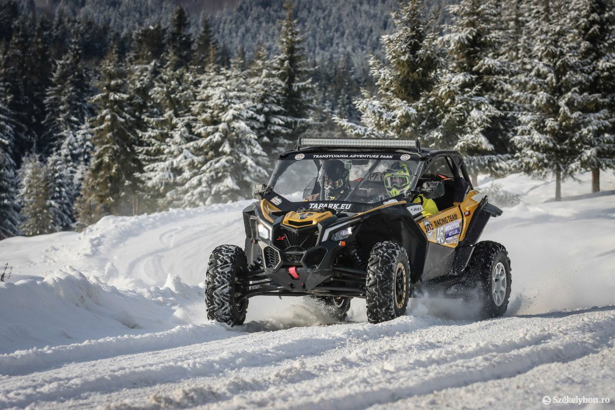 &bullet;  Fotó: RallyPhoto Hunterts