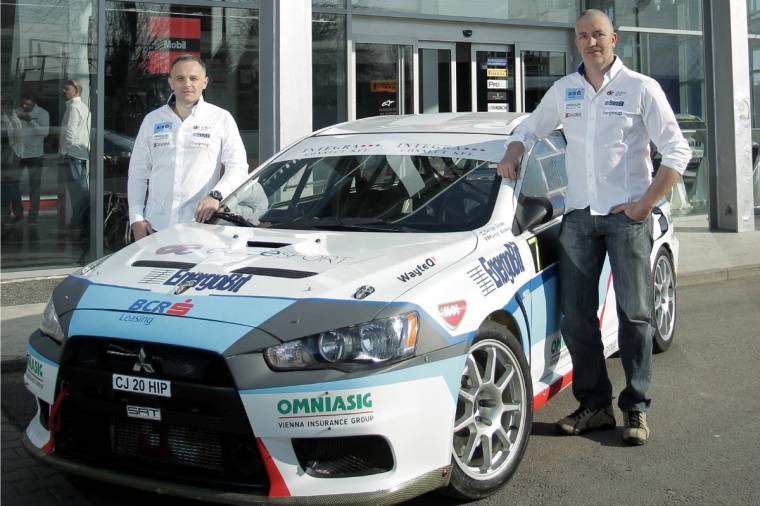 A dobogón végezne a kétszeres romániai ralibajnok